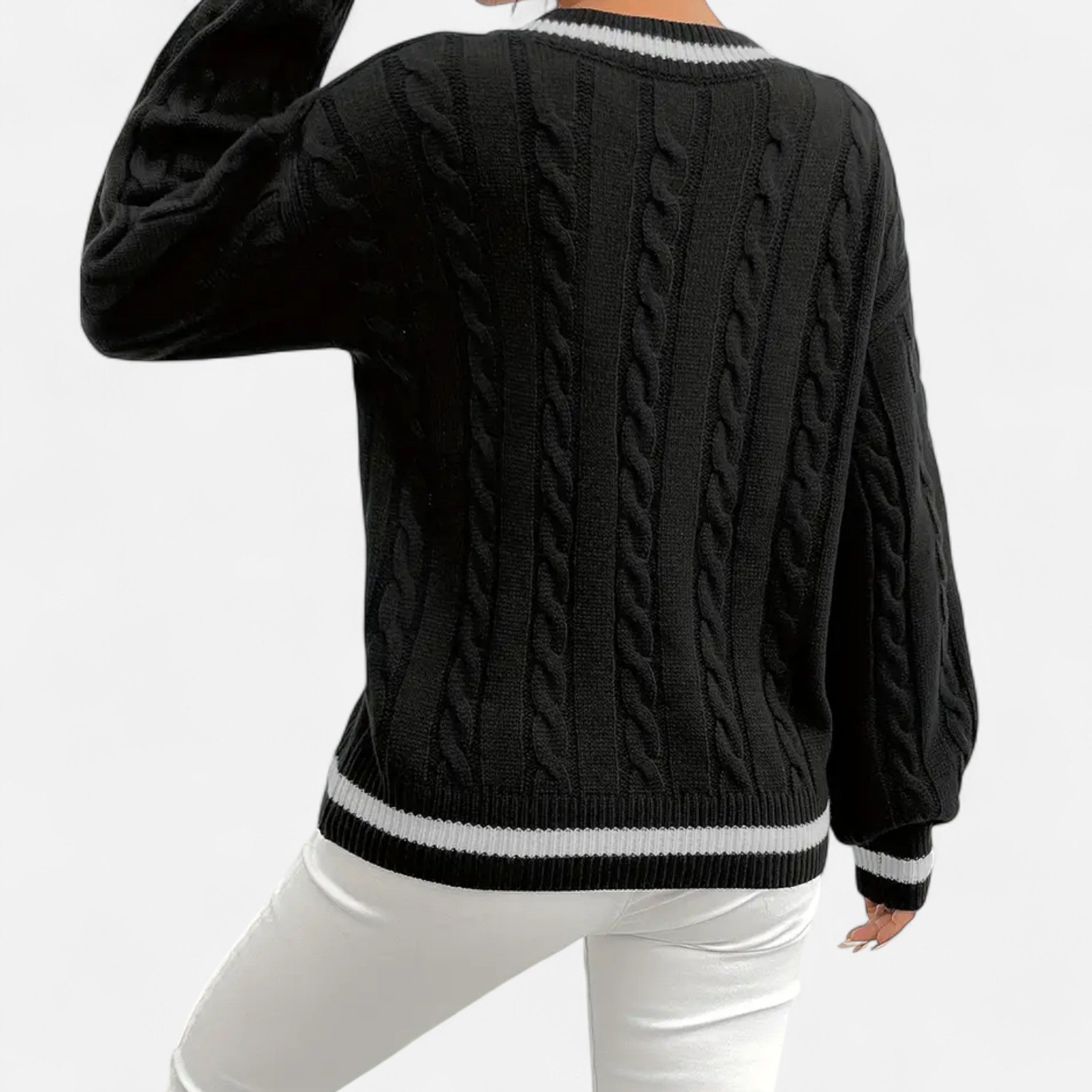 Vellardo Moda | Women's Elegant V-Neck Sweater – Subtle Style and Comfort