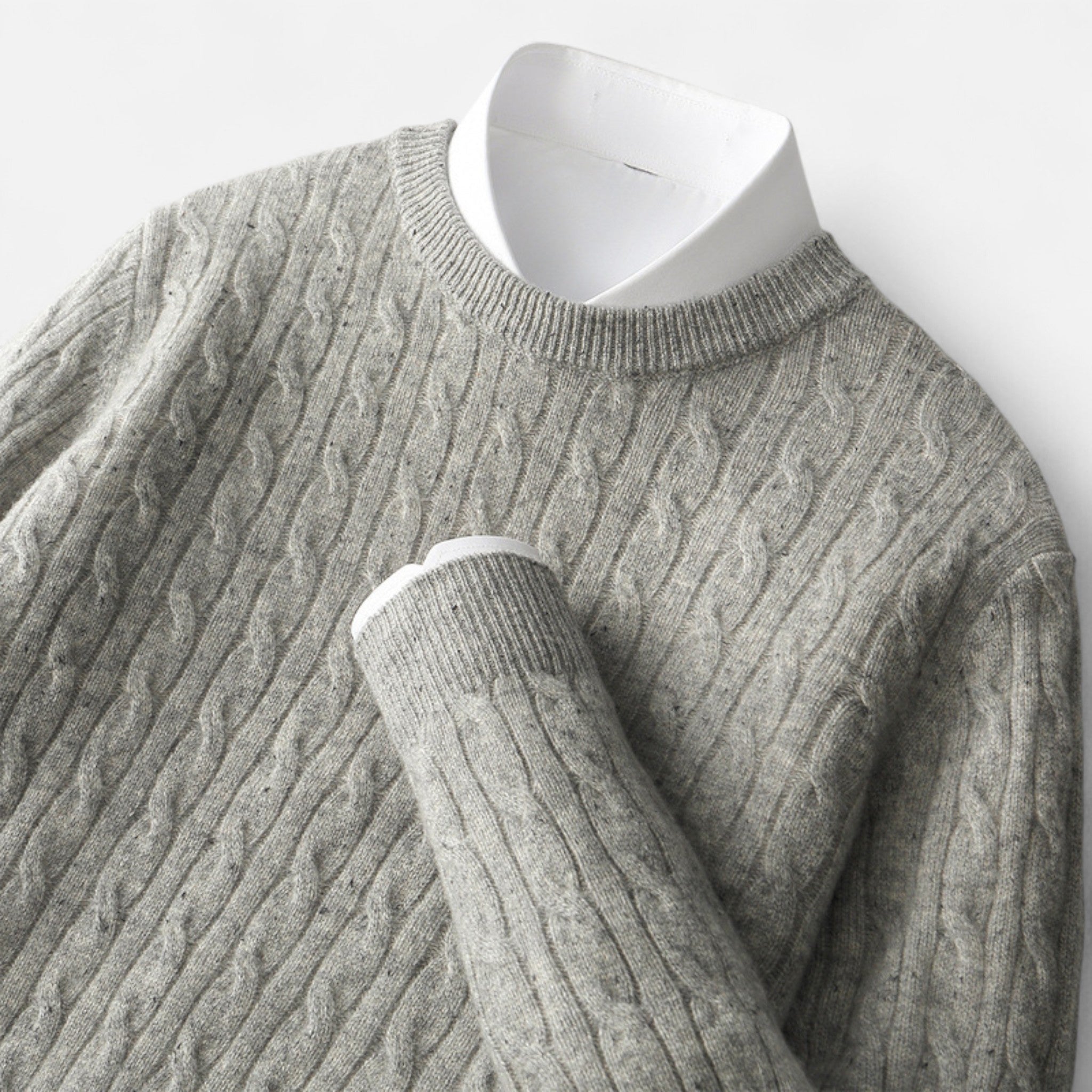 Vellardo Moda | Men's Sweater with Round Neck in Cable Knit